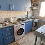 Titan, 5 minute metrou Costin Georgian, Piata Minis